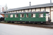 BEMO 3022831 - H0e - Personenwagen Blech-Wagenkasten, DR, Ep. III - Wagen 2
